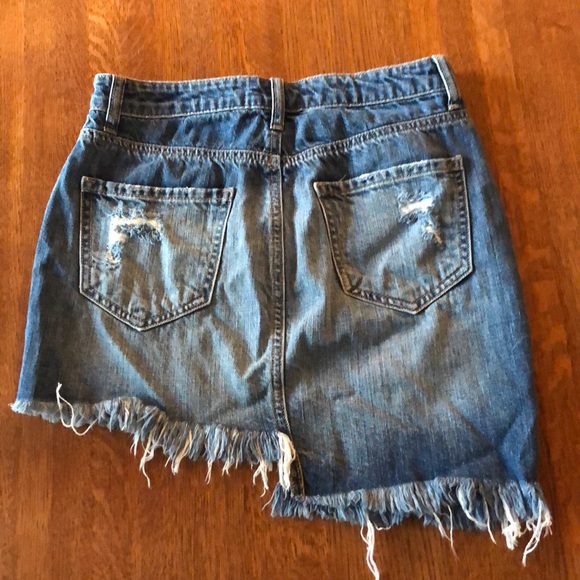 Jean skirt - Picture 2 of 3